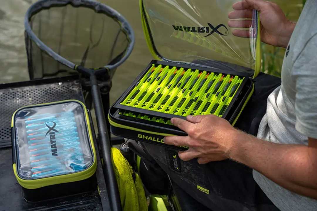 Matrix Shallow EVA Case GLU166 - Zwart/Geel