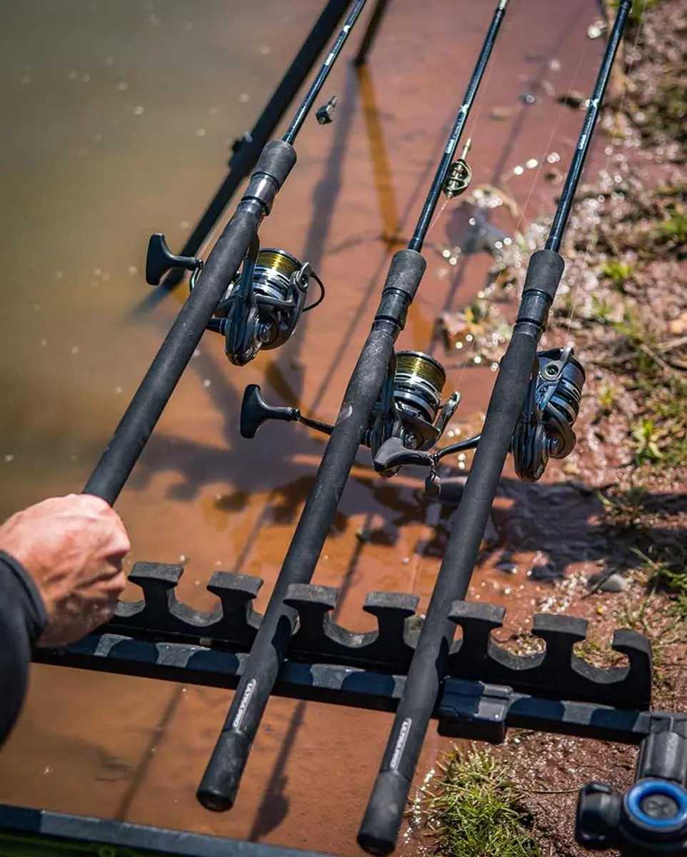Matrix Horizon X Ultra Pro Commercial Feeder Rod - 2-delig - Zwart