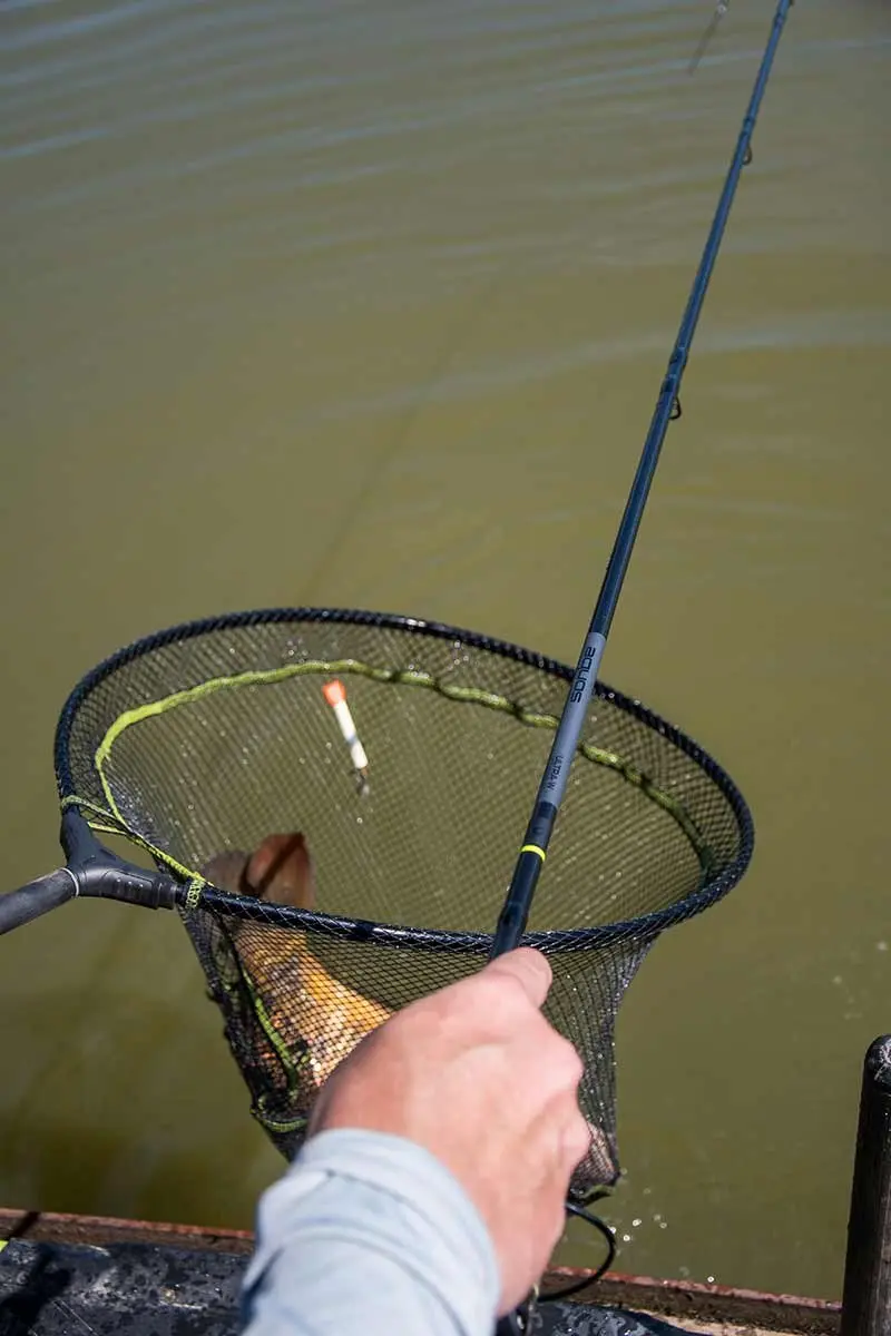 Matrix Aquos Ultra-W 11ft Waggler Hengel - 12 Ogen - Zwart