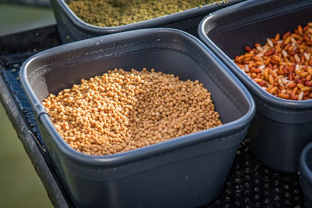 Matrix EVA Stacking Bait Tub Set - 5 Stuks - Zwart