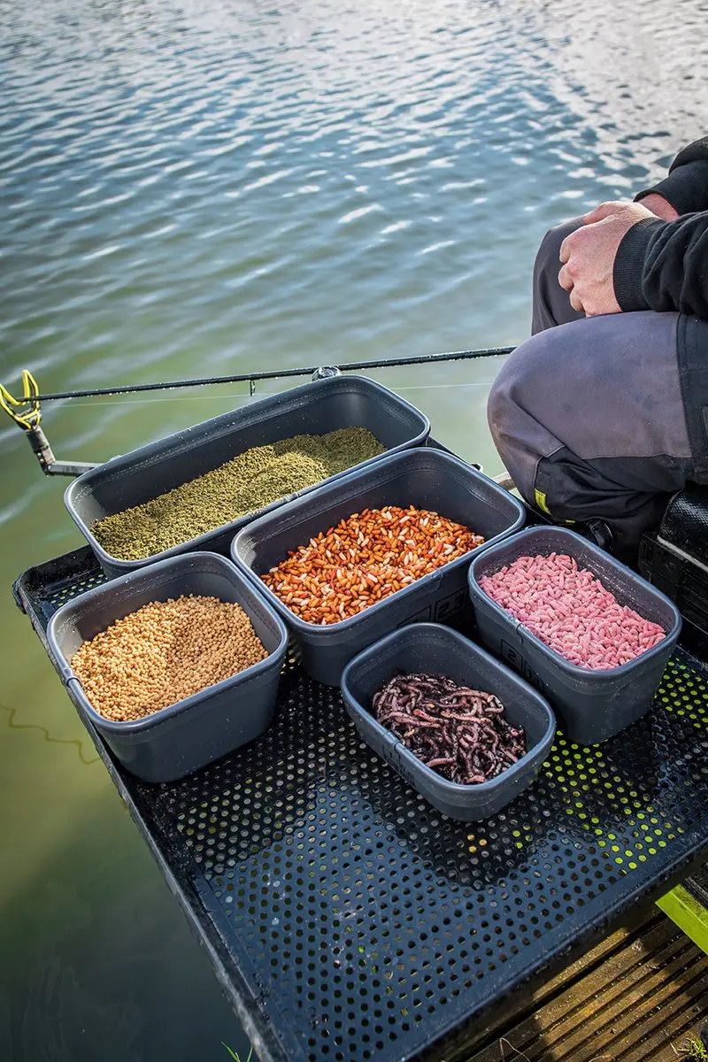 Matrix EVA Stacking Bait Tub Set - 5 Stuks - Zwart