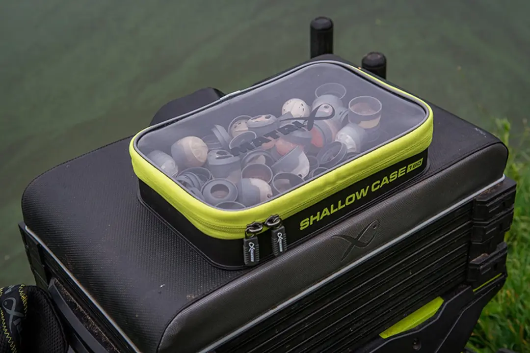 Matrix Shallow EVA Case GLU164 - Zwart/Geel - afbeelding 6 van 6