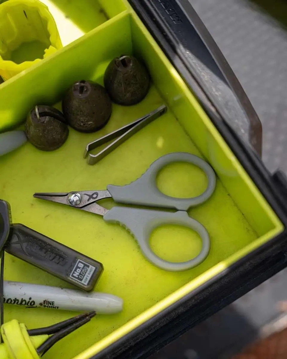 Matrix Titanium Braid Scissor - Zwart