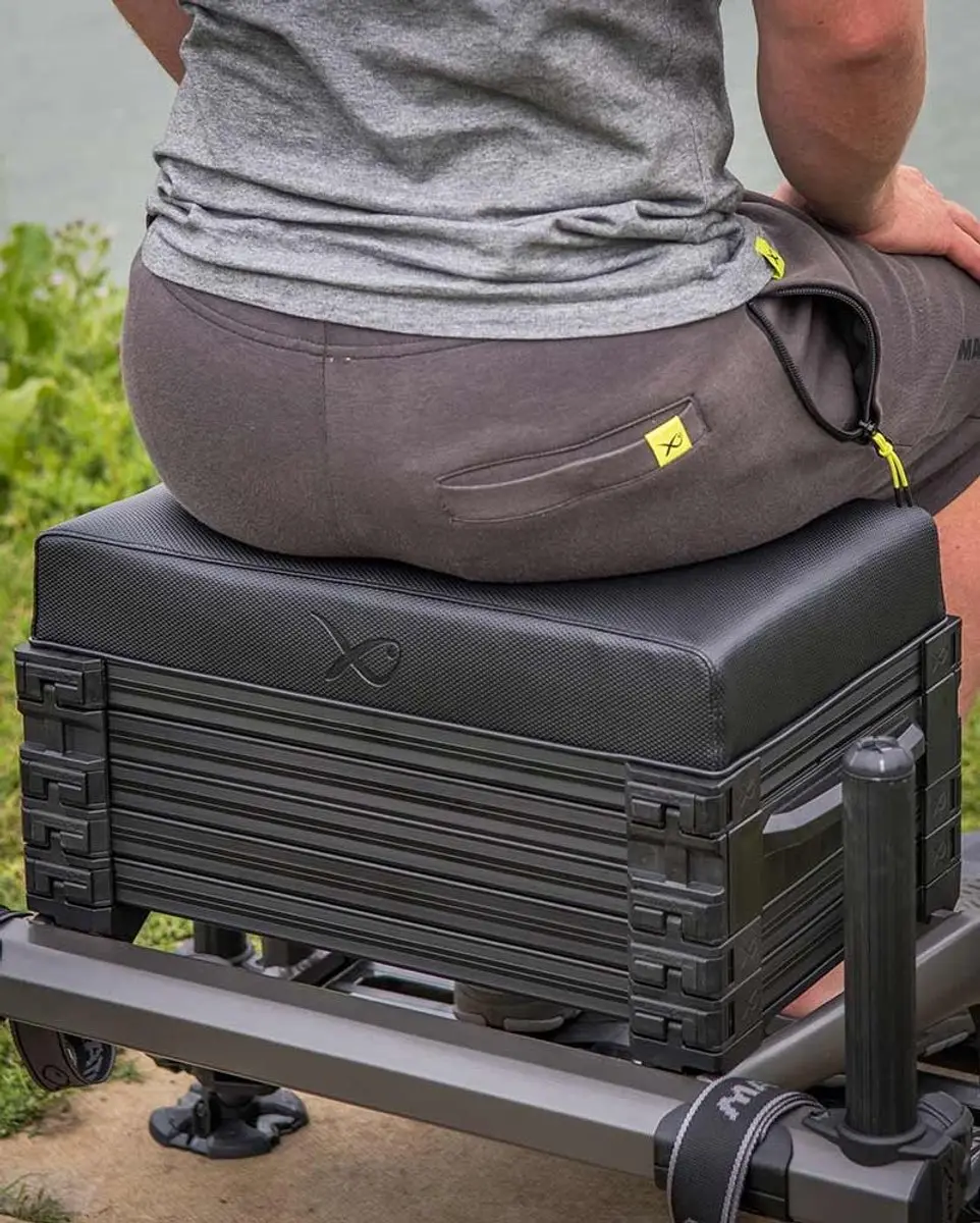 Matrix De Luxe Seat Cushion GMB203 - Zwart
