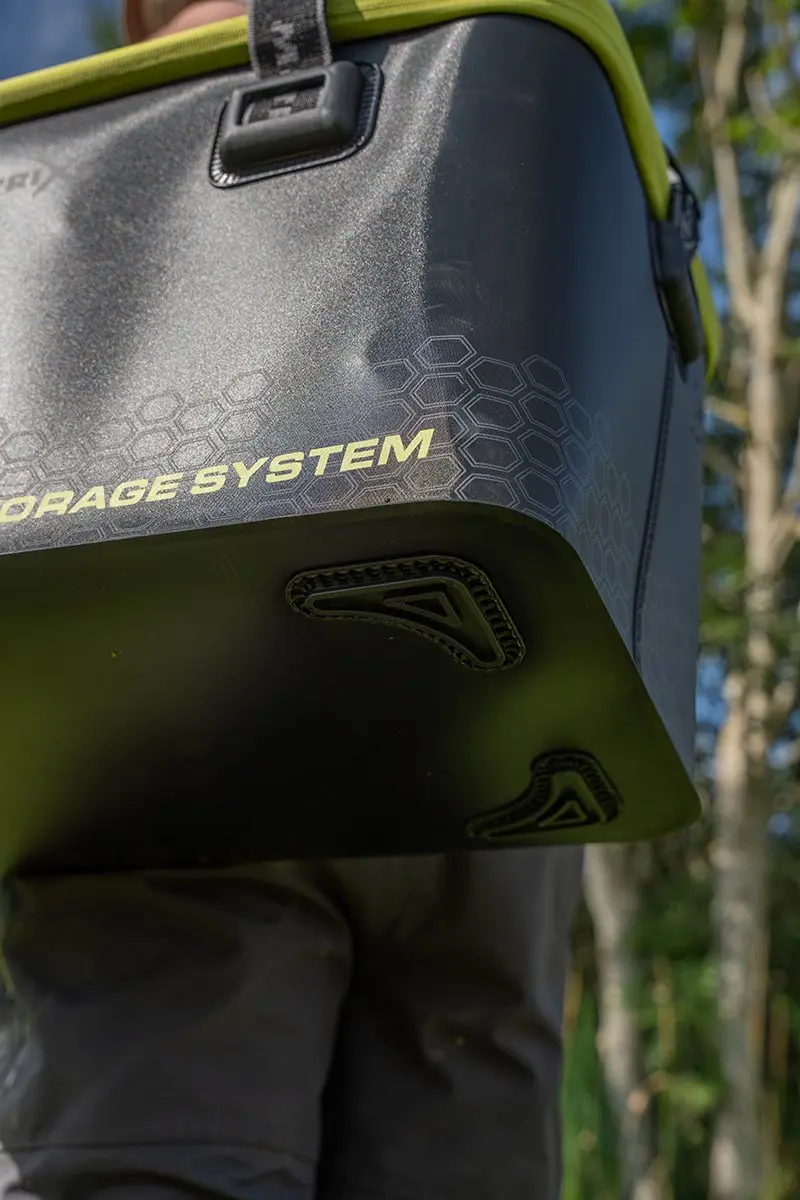 Matrix EVA XL GLU160 Tacklebox - 6 Vakken - Black/Lime