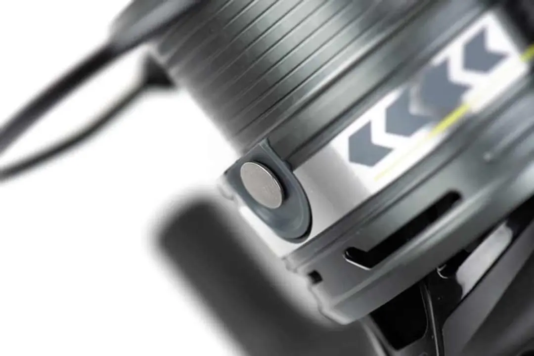 Matrix Aquos Ultra Reel GRL040 - 6000 - 7 Lager - Zwart/Zilver