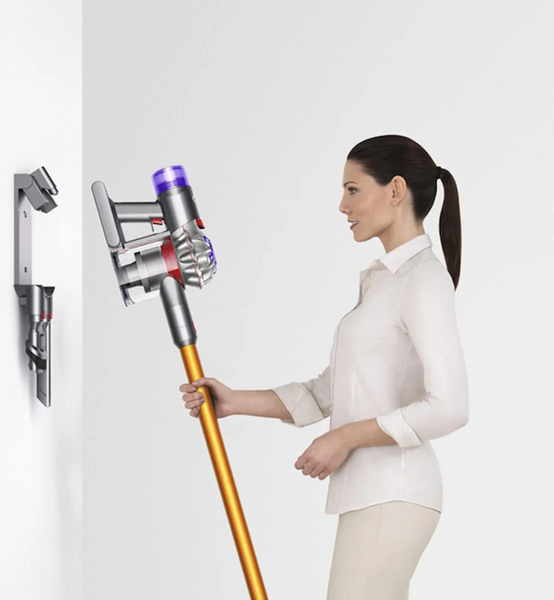 Dyson V8 Absolute Stofzuiger - 115 Air Watts - Nikkel