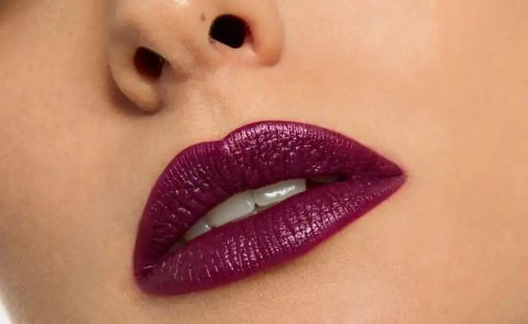 Pupa Milano Shine-Up! Lipstick 012 - Zwart