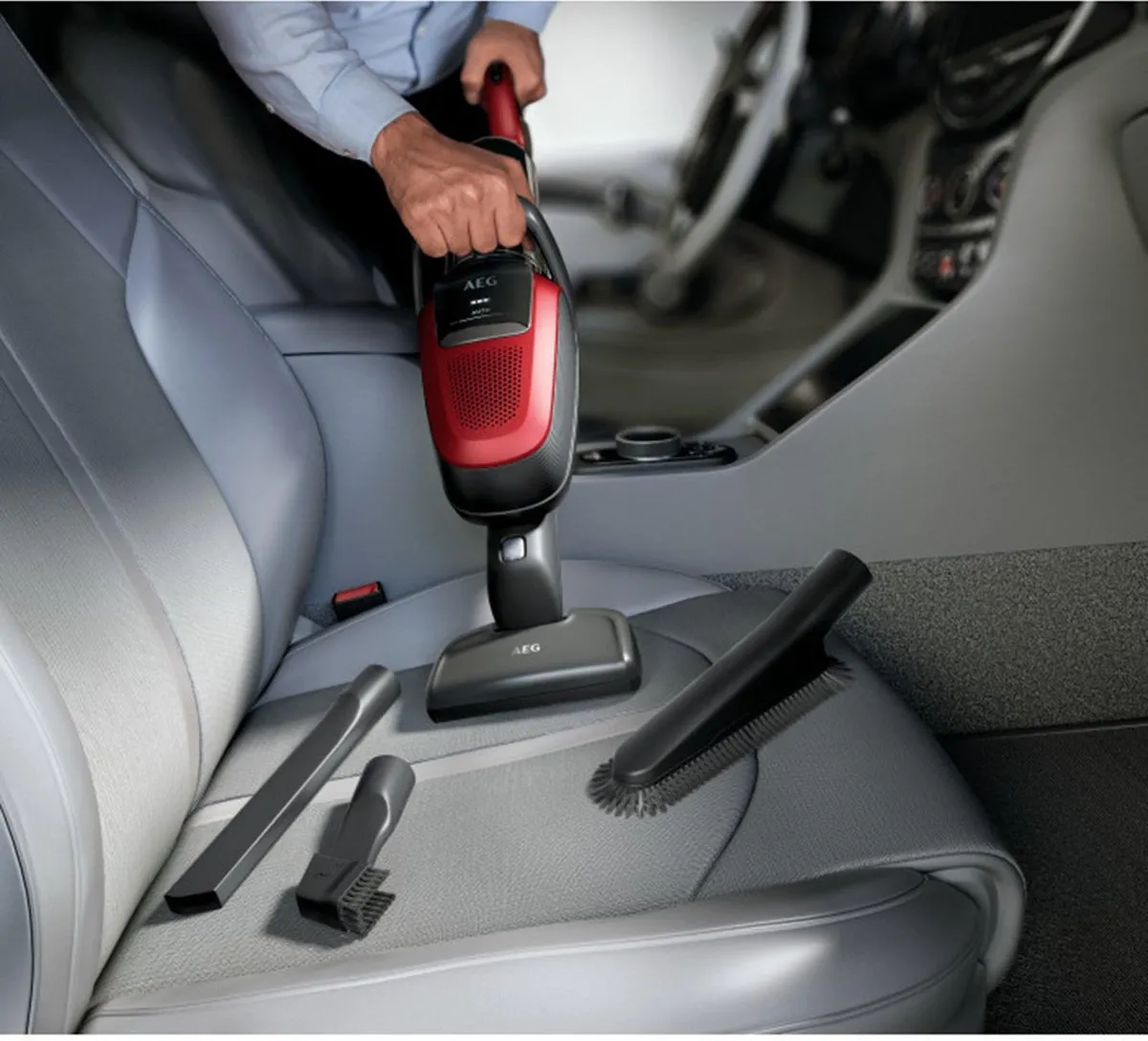 AEG AKIT18 Home & Car Kit - Zwart