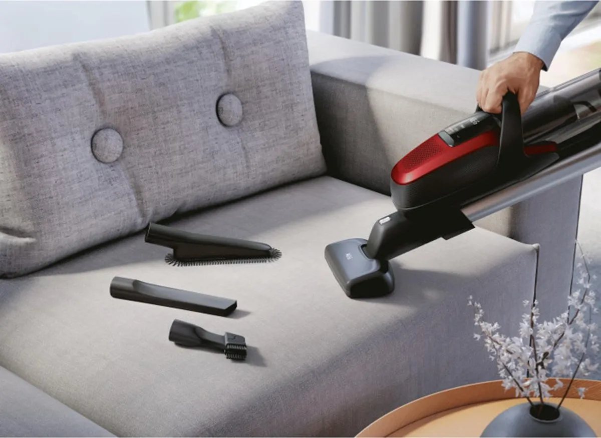 AEG AKIT18 Home & Car Kit - Zwart