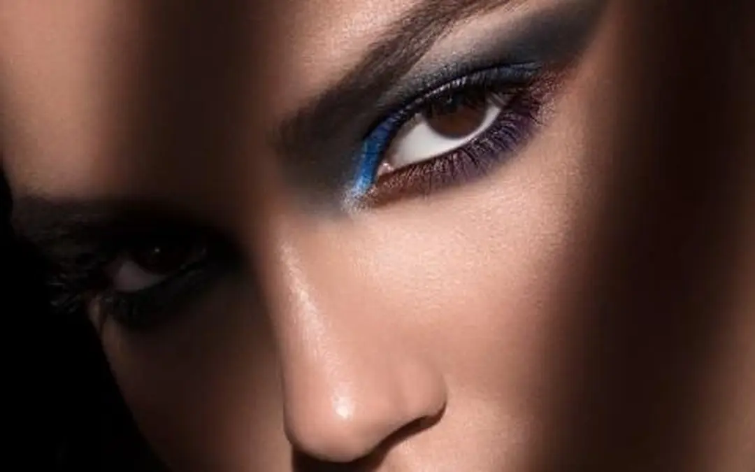 Pupa Milano The Dark Side of Beauty Multi-Reflective Smoky Eyeshadow 004 Dark Burgundy
