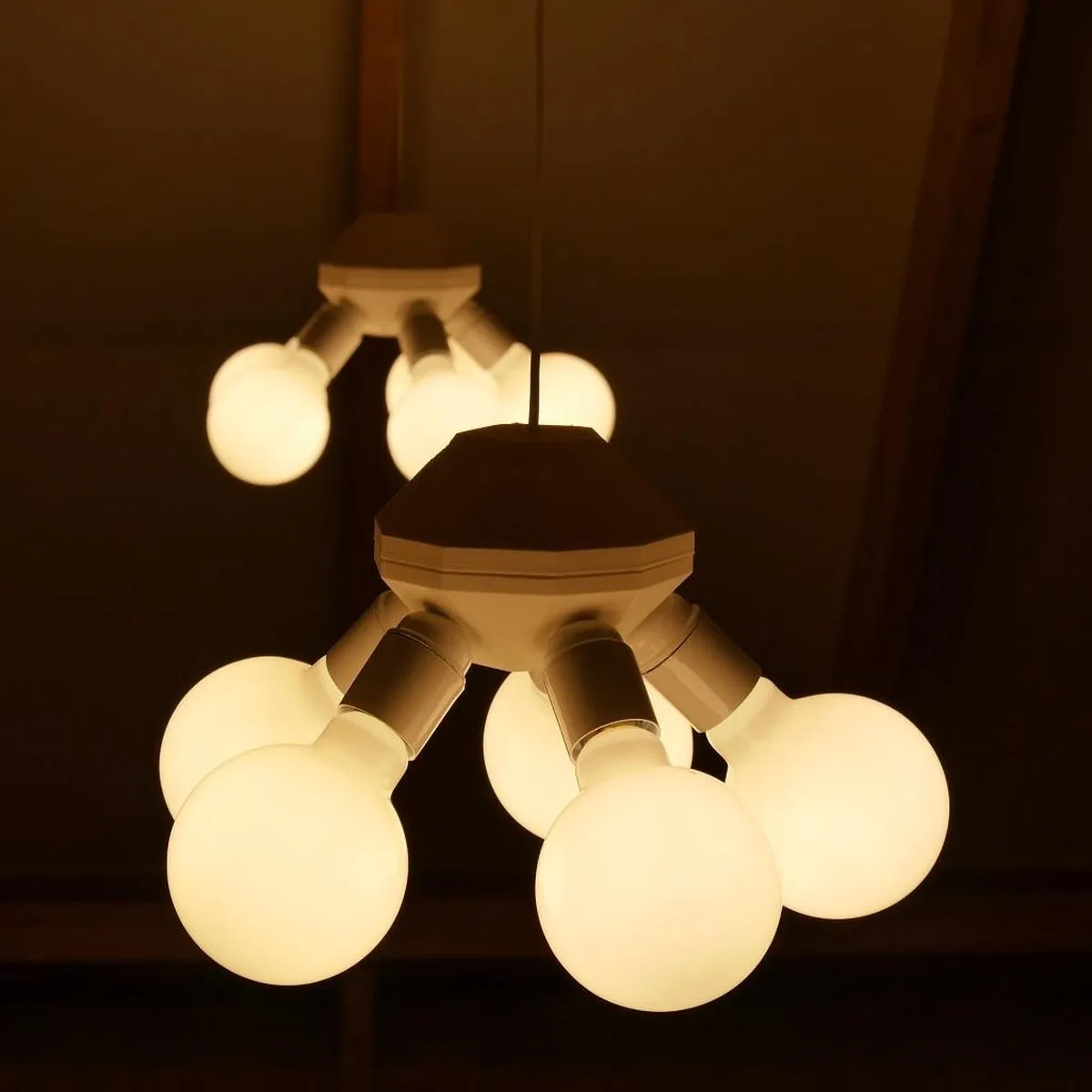 Calex LED Globelamp G95 E27 7.5W 806lm - Mat - 2700K - afbeelding 6 van 6