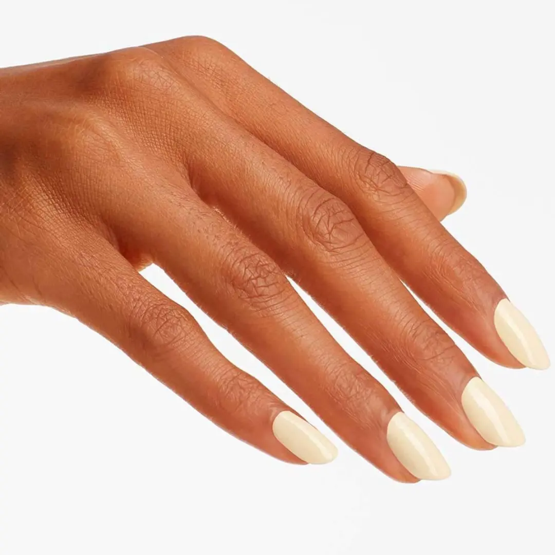O.P.I. Soft Shades Pastels One Chic Chick Nagellak - 15ml - Geel