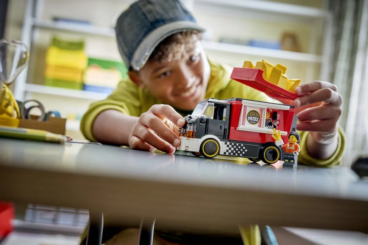 LEGO City Snackbartruck 60488 - 216 Stukken - Multicolor