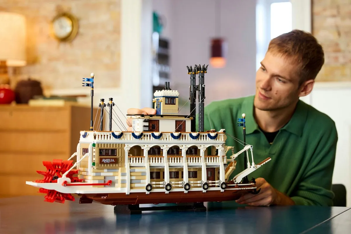 LEGO Ideas Stoomboot Bouwpakket 21356 - 4090 Stukken - Multicolor