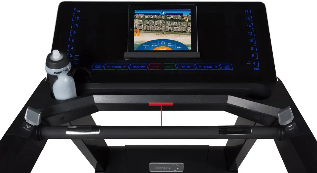 Flow Fitness T3i Loopband - 40 Programma's - Hartslagfunctie