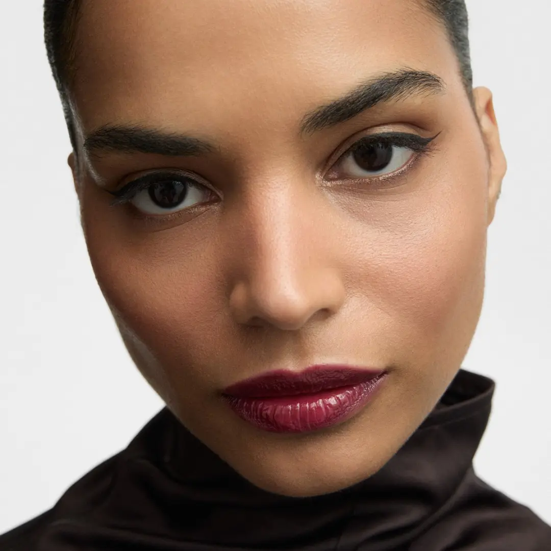 Inglot Velvet Burgundy 127 Lip Balm - 2ml