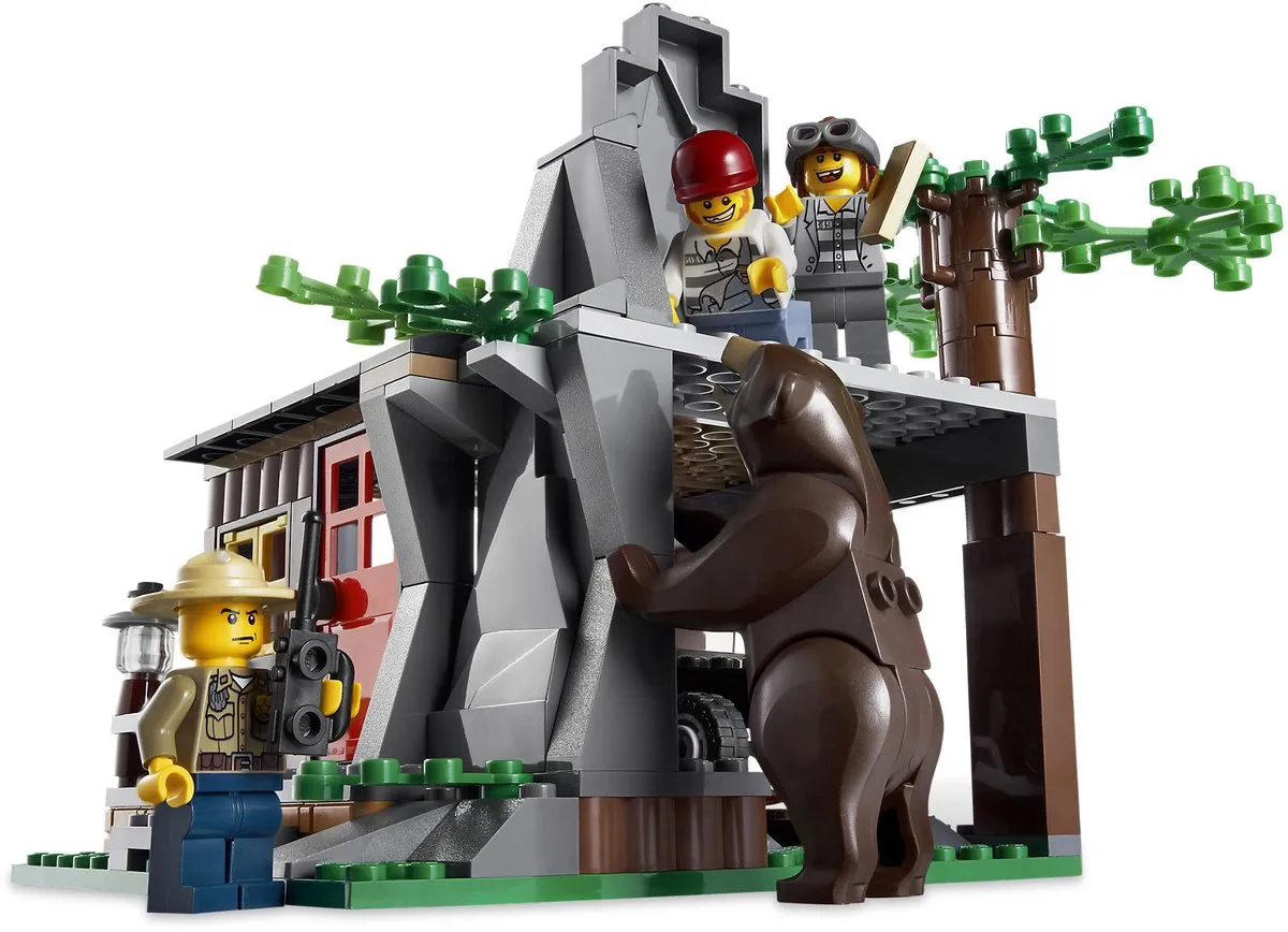 LEGO City Boeven Schuilplaats 4438 - 317 Stukken