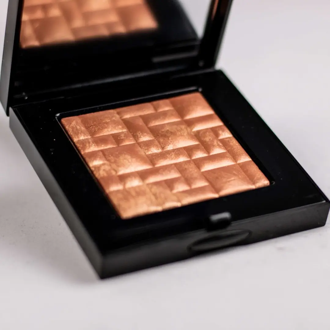 Bobbi Brown Highlighting Powder Sunkissed Glow