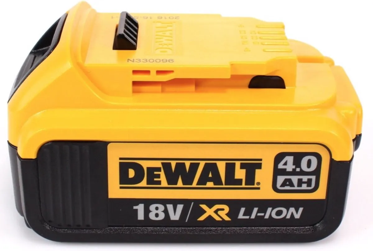 DeWalt DCS 334 NT Pendelzaag 18V - 3200 r/min - 1x 4,0Ah Accu
