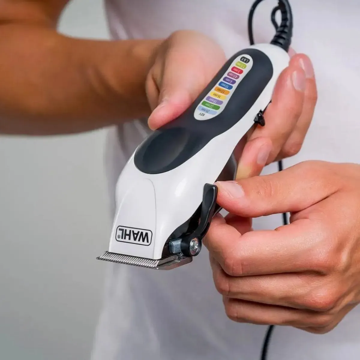 Wahl Colopro WA79300-1616 Tondeuse Mannen - 20 Accessoires - Zelfslijpend