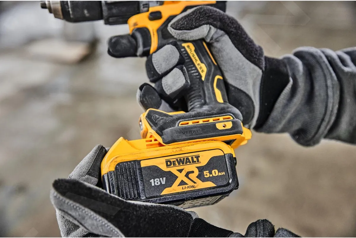 DeWalt DCD805P2T Klopboormachine 18V - 2x 5.0Ah Accu + Lader + TSTAK Koffer