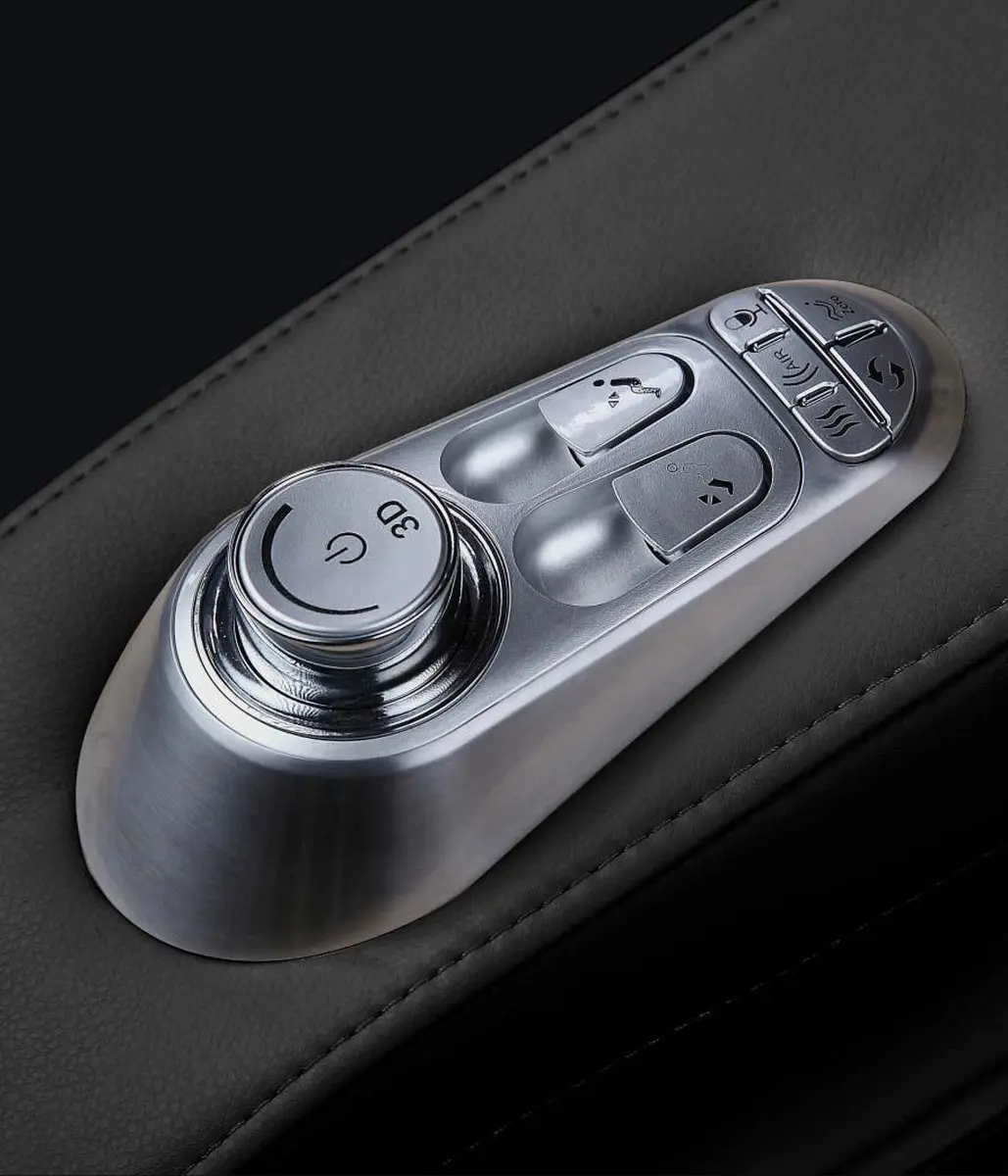 TotalSeat Maurizio Elektrische Massagestoel - 8 Programma's - Rug/Kuit/Nek/Voetmassage - Zwart/Beige