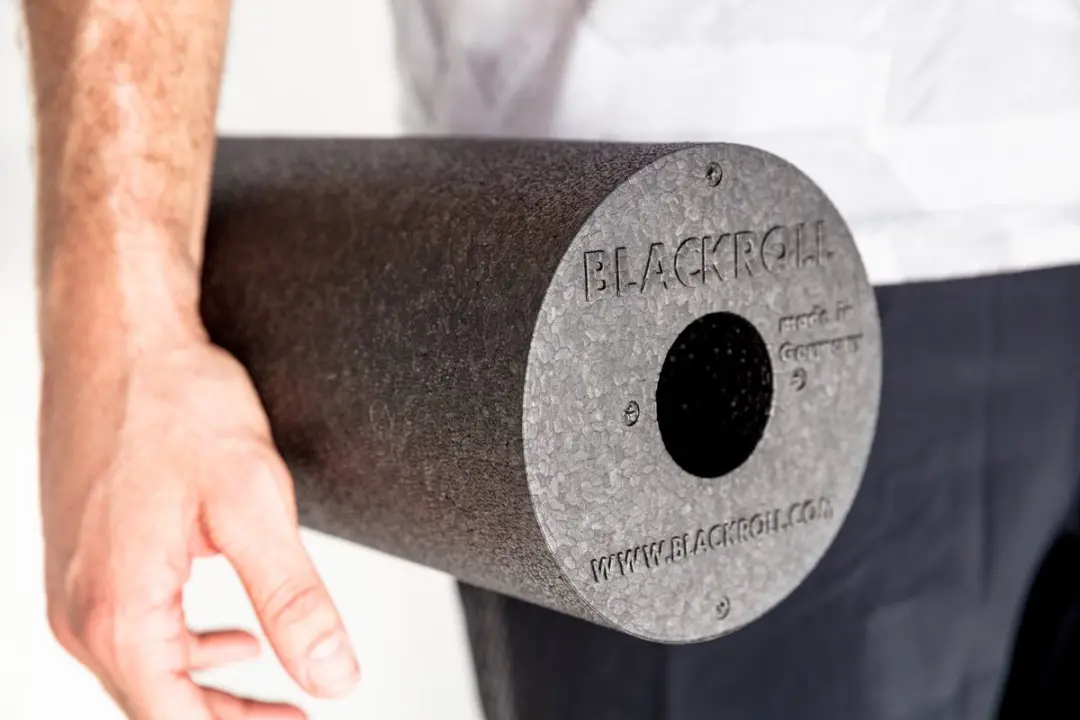 BLACKROLL Standard Foam Roller 30cm - Zwart/Blauw/Wit - afbeelding 6 van 6