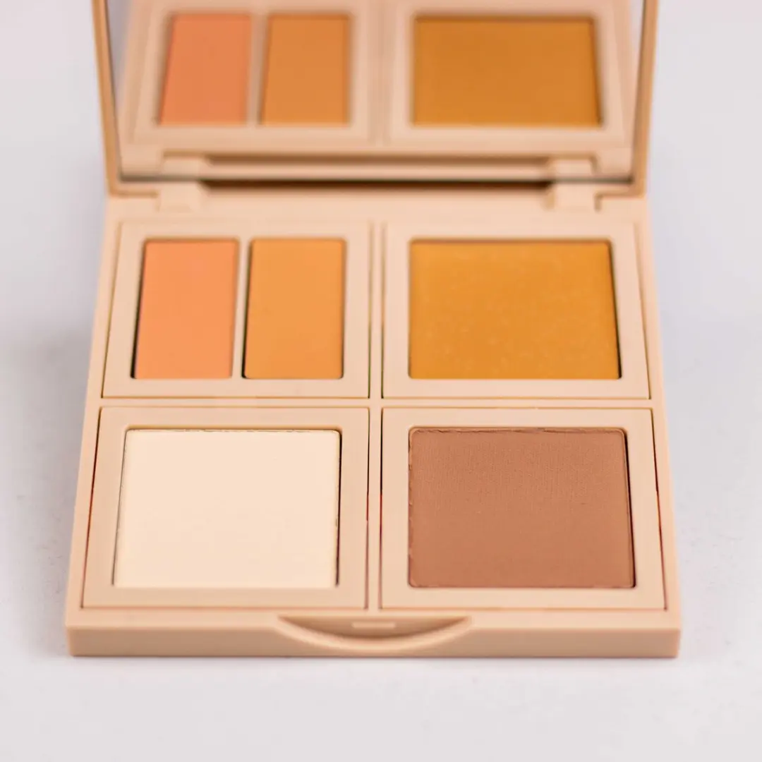 Bobbi Brown Essential 5-in-1 Face Palette Peach Bisque
