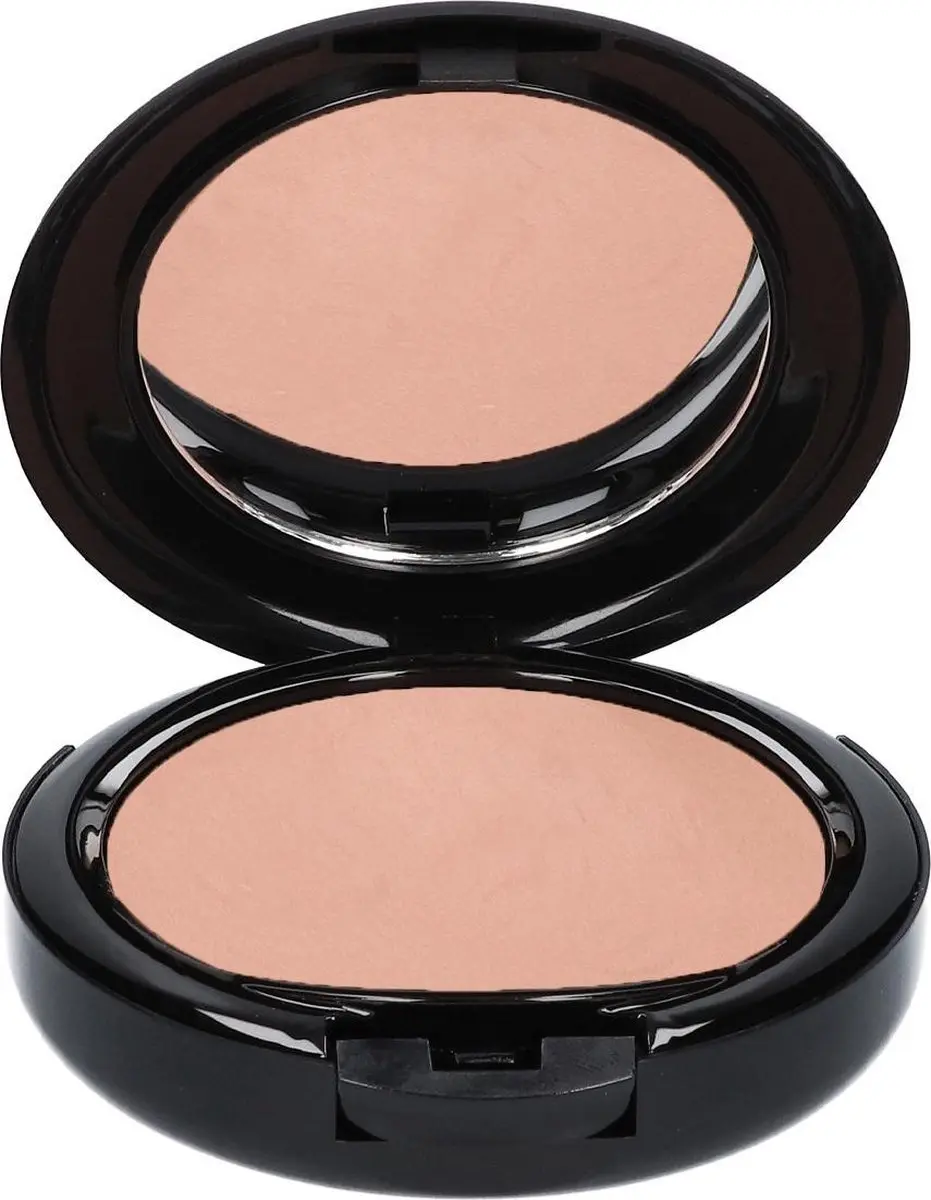 Make-up Studio Light Velvet Foundation CB3 Cool Beige