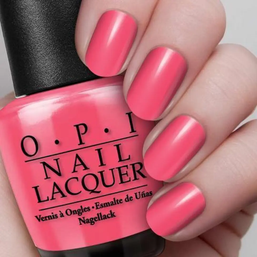 O.P.I. Nagellak Suzi’s Hungary Again