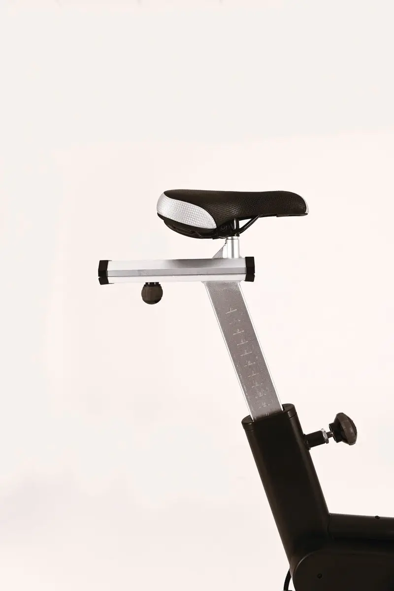 Toorx SRX-9500 Indoor Cycle - 99 Trainingsniveaus - Zwart