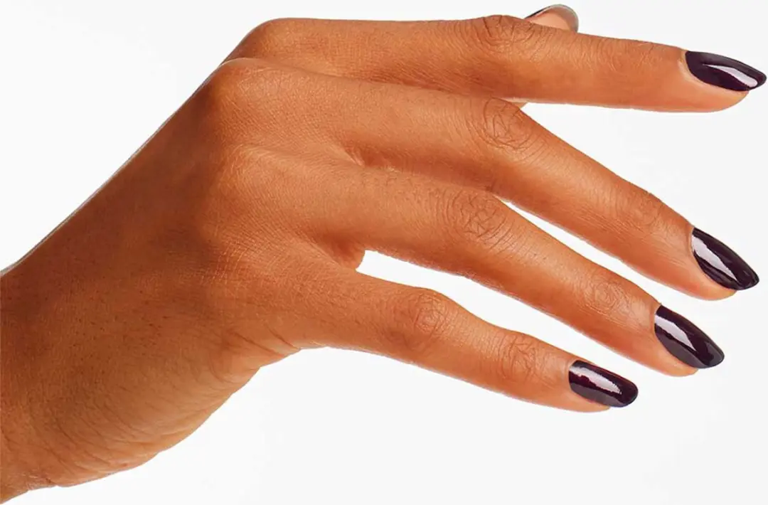 O.P.I. Black Cherry Chutney Nagellak 15ml