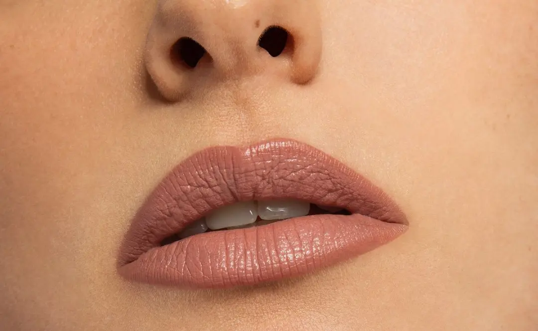Pupa Milano I'M Nude Lipstick 001 - Nude - afbeelding 2 van 2