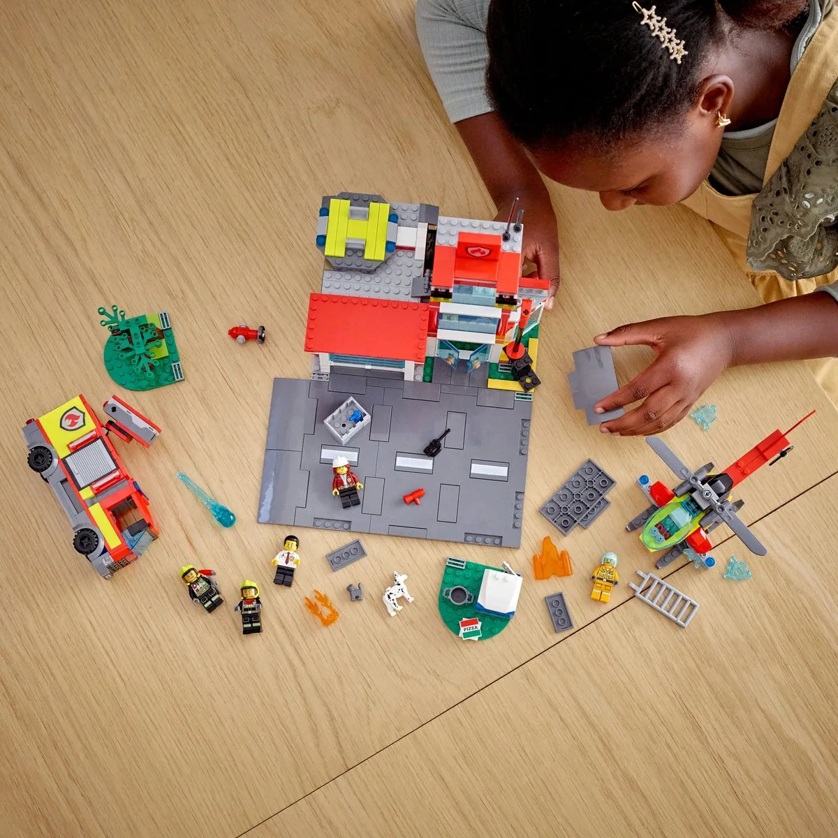 LEGO City Brandweerkazerne 60320 - 540 Stukken - afbeelding 4 van 6