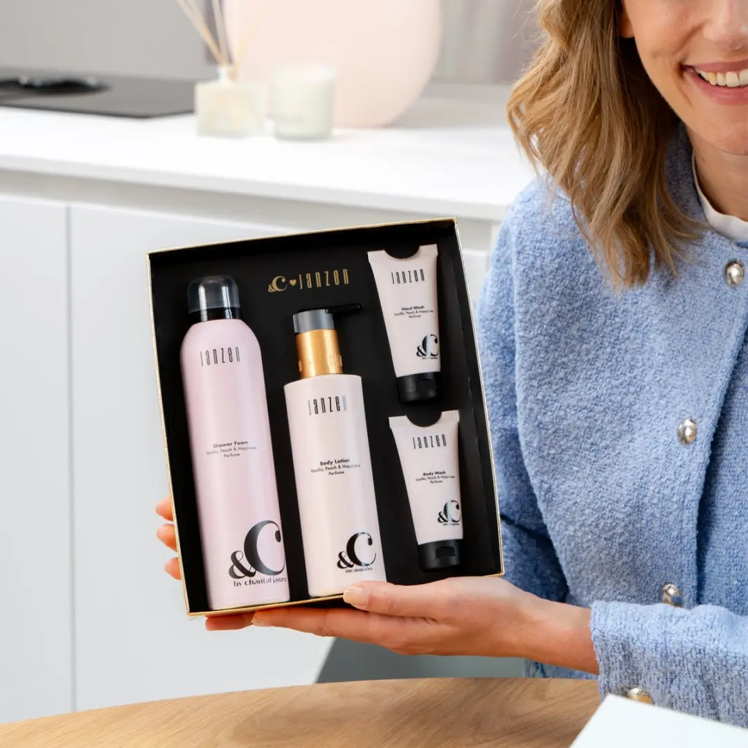 Janzen Gift Set Vanilla Peach & Happiness - 4x250ml