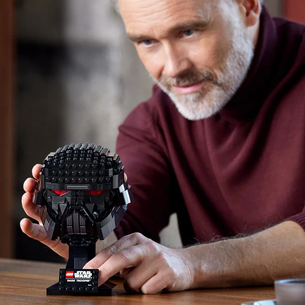 LEGO Star Wars Dark Trooper Helm 75343 - 693 Stukken - afbeelding 6 van 6