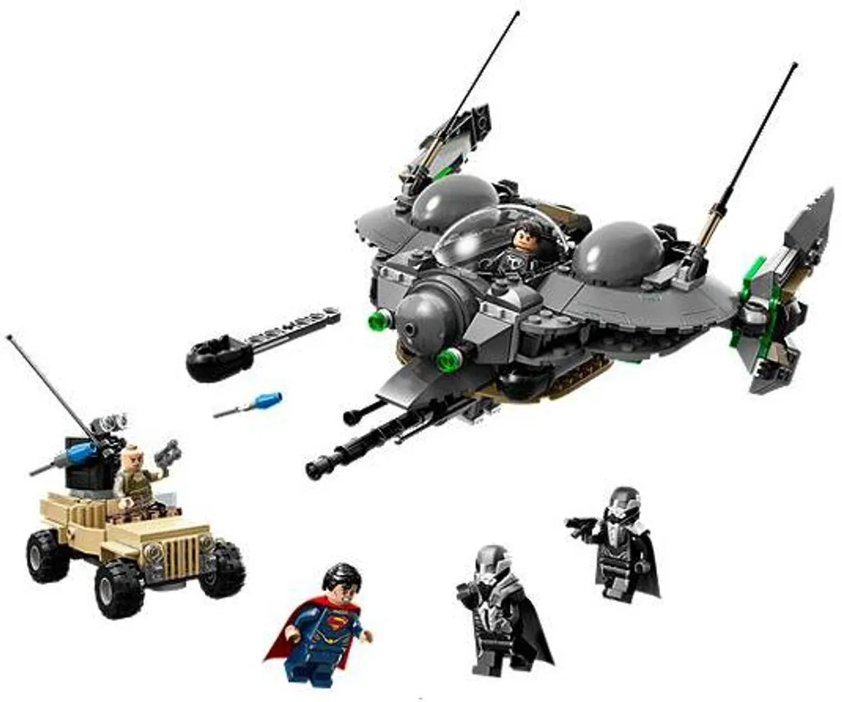 LEGO Super Heroes Strijd om Smallville 76003 - 418 Stukken