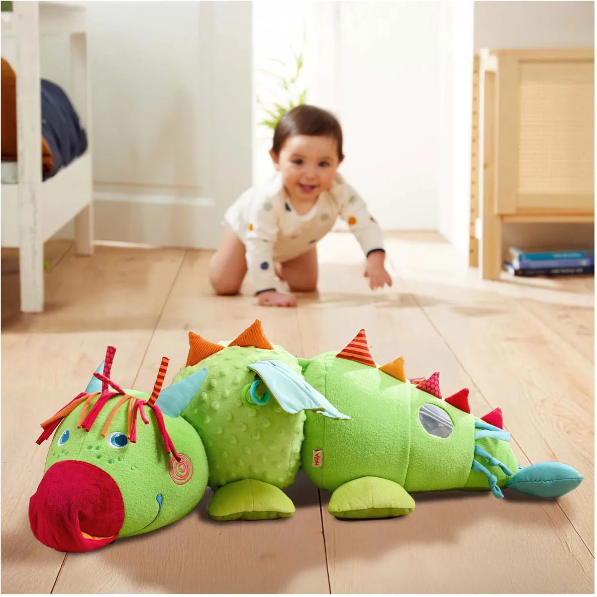 Haba Ontdekkingsdier Draak Ruby 70cm - Multicolor - afbeelding 6 van 6