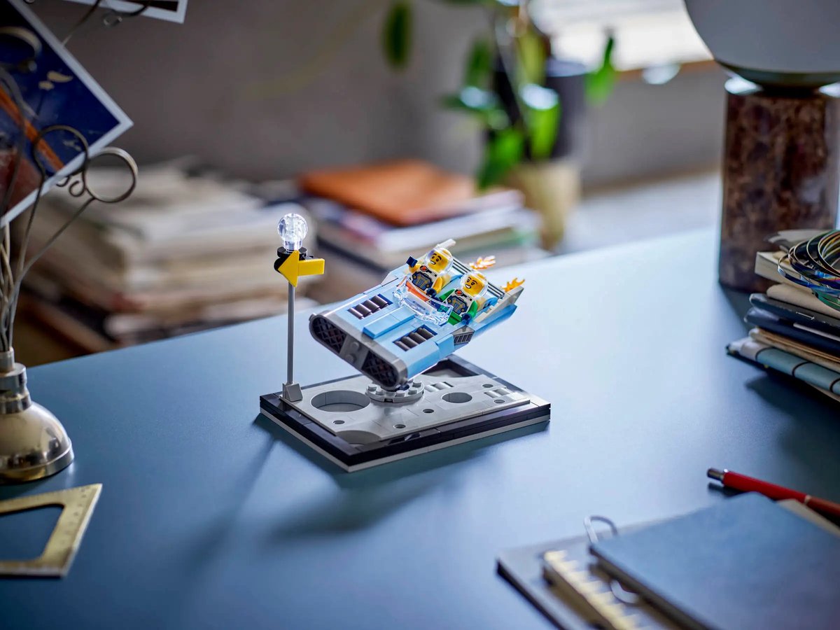 LEGO Ideas - Flying moon car / Vliegende maanauto - 40789