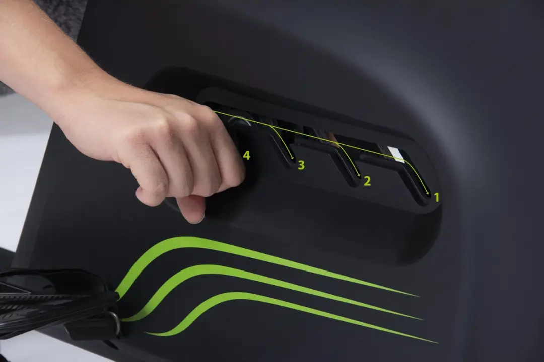 VirtuFit Row 1.0 Roeimachine - Magnetisch - 4 Niveaus - Zwart