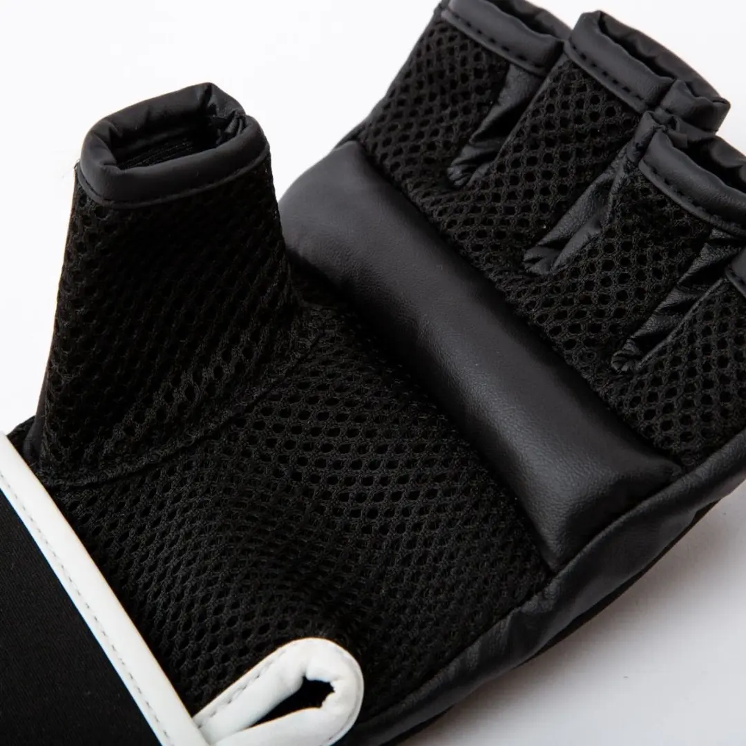 Everlast Core Kickboxhandschoenen - Zwart - S/M