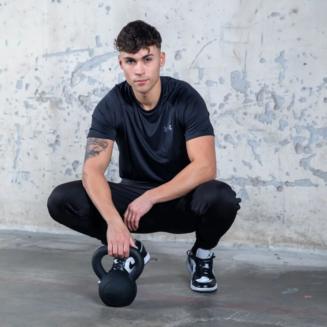 VirtuFit Kettlebell Pro Gietijzer 24kg - Zwart