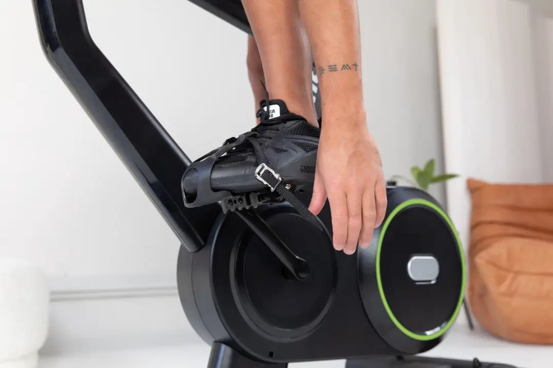 Virtufit Etappe 2.0i Indoor Cycle - 22 kg Vliegwiel - Zwart