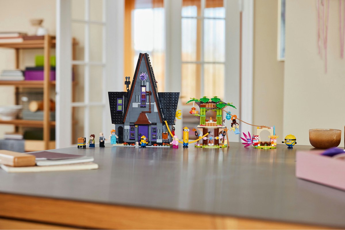 LEGO Despicable Me 4 - Huis van de Minions en Gru - 75583