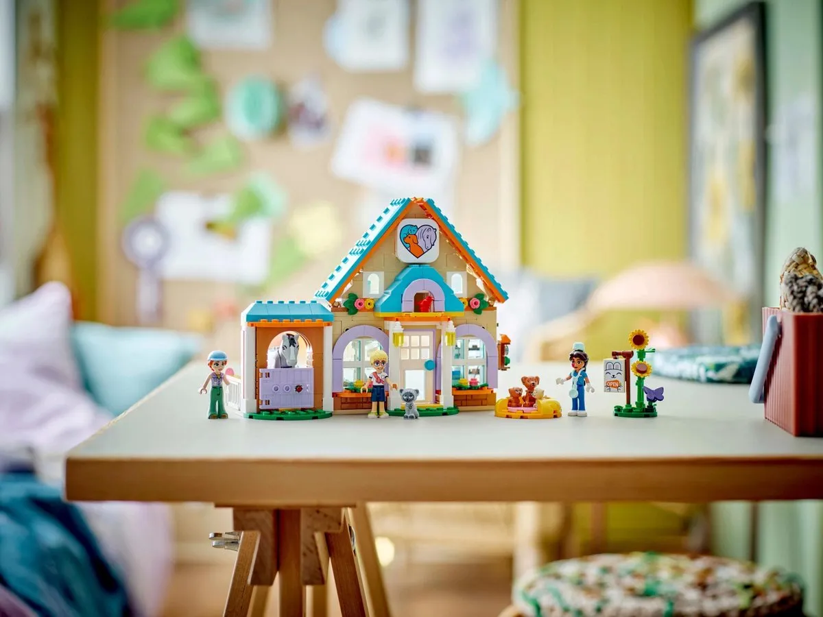 LEGO Friends Dierenkliniek 42651 Bouwpakket - 428 Stukken