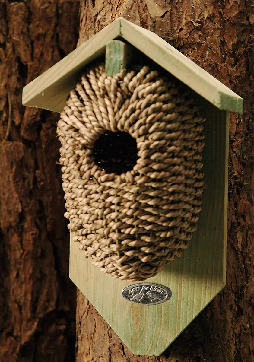 Esschert Design Nestbuidel Zeegras Vogelhuisje - 15,3x11x26,3cm - afbeelding 6 van 6