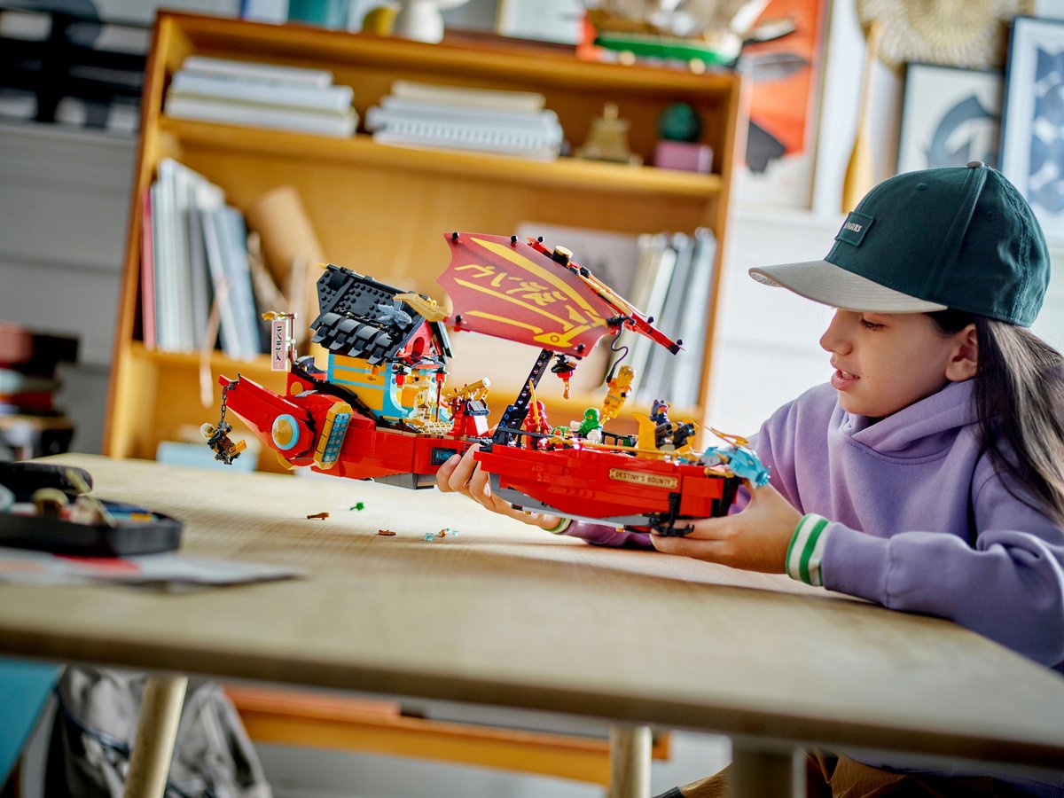 LEGO NINJAGO Destiny's Bounty – Race Tegen de Klok Set - 71797