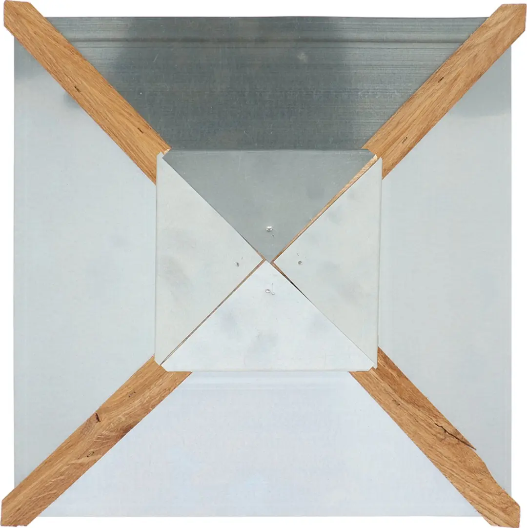 Esschert Design Voedertafel op voet - Vierkant