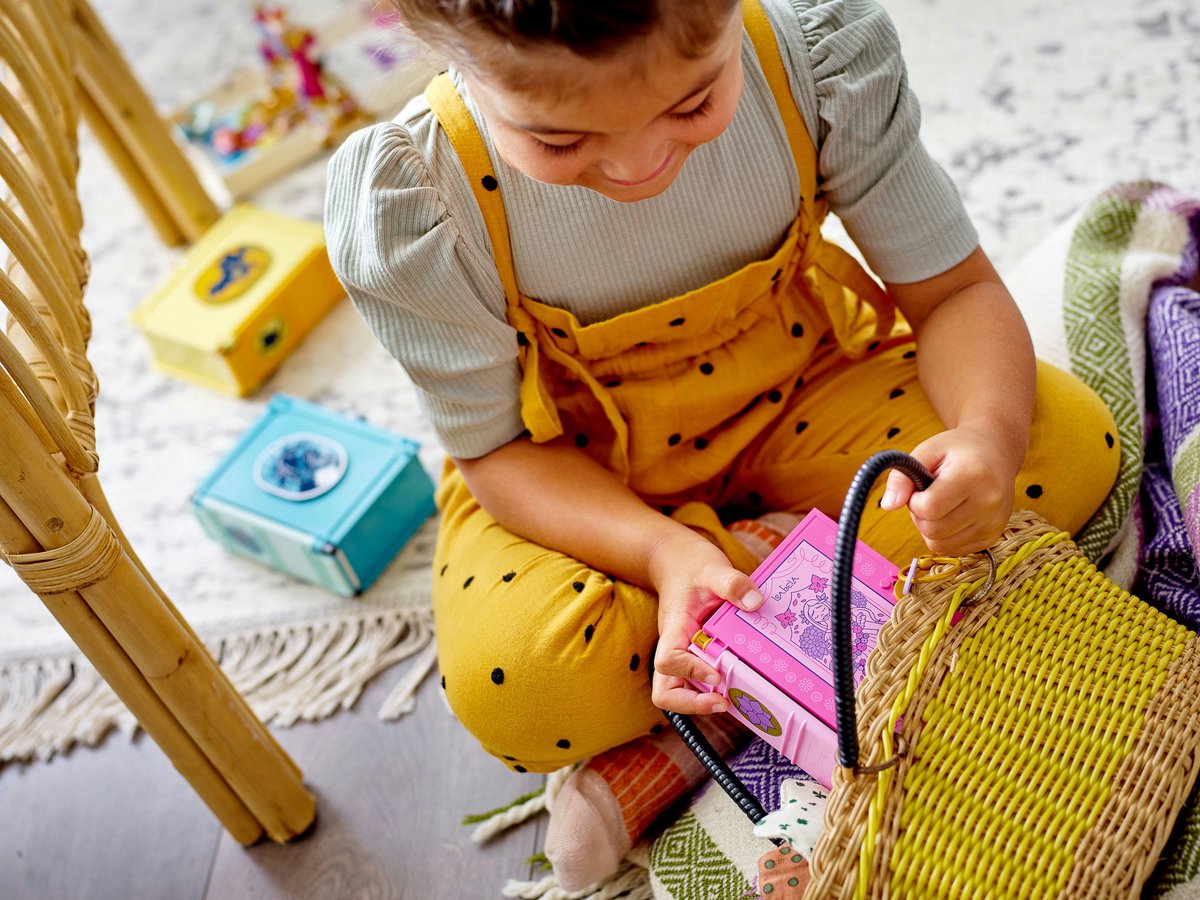 LEGO Disney Encanto Isabela's Magische Poort - 43201